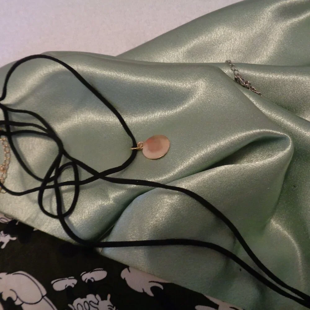 VINTAGE MICKEY TIE & 2 NEW NECKLACES MADE TO LOOK RETRO LOT